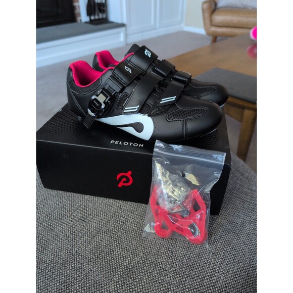 peloton cycling shoes women